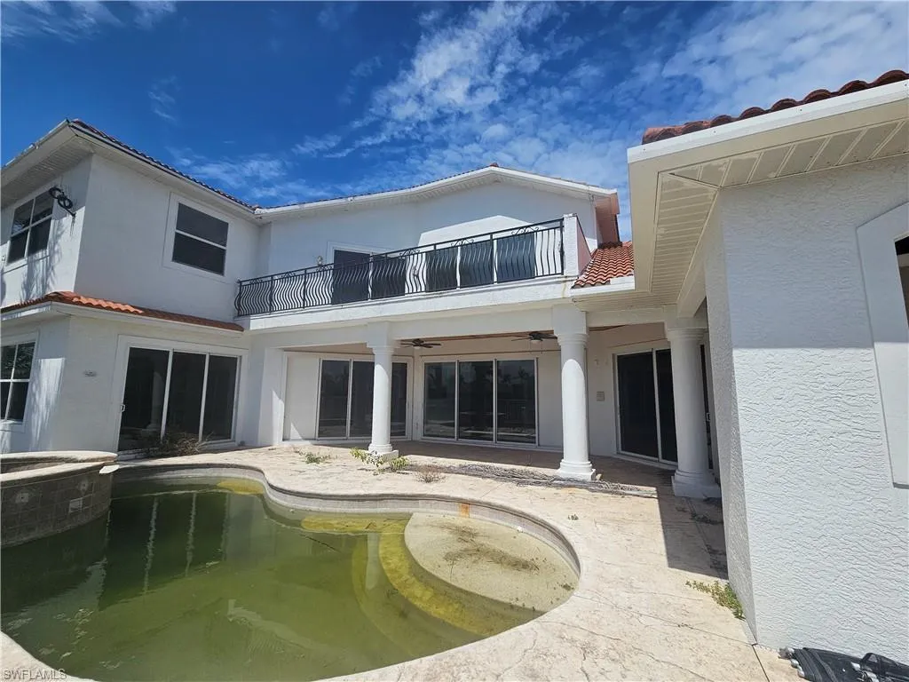 5327 28th PL, Cape Coral, FL 33914,2025000360