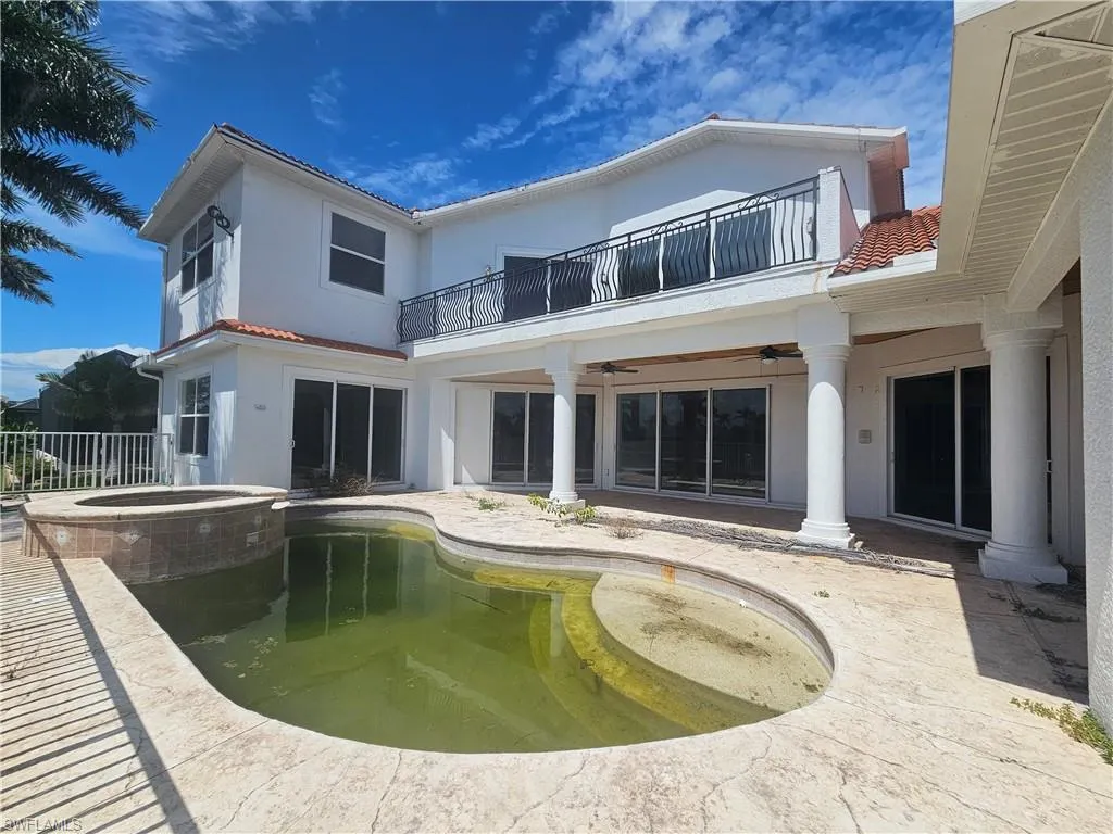 5327 28th PL, Cape Coral, FL 33914,2025000360
