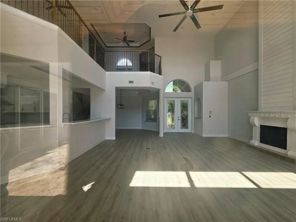 5327 28th PL, Cape Coral, FL 33914,2025000360