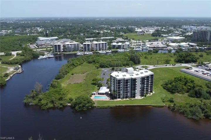 4510 Key Dr 406, North Fort Myers, Florida 33903