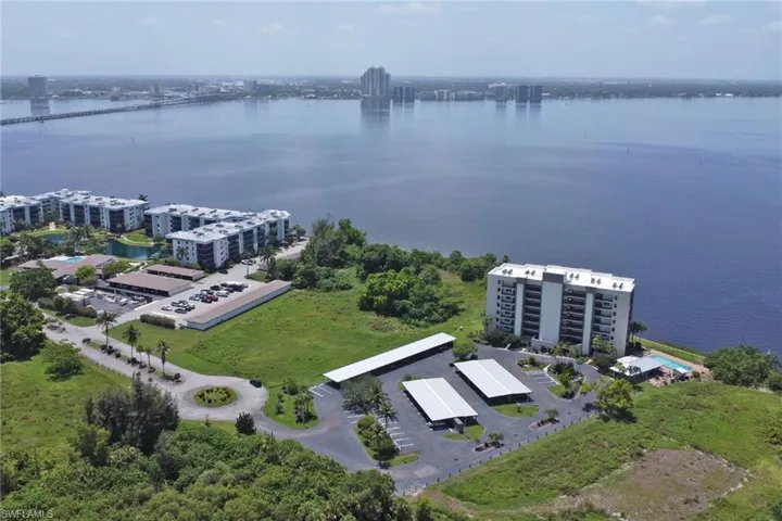 4510 Key Dr 406, North Fort Myers, Florida 33903