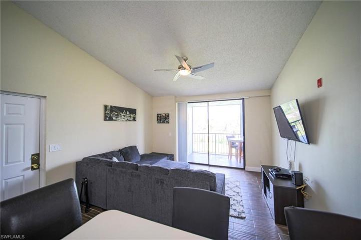 Nice Sized Living Room With Slider Out To Screened Patio!