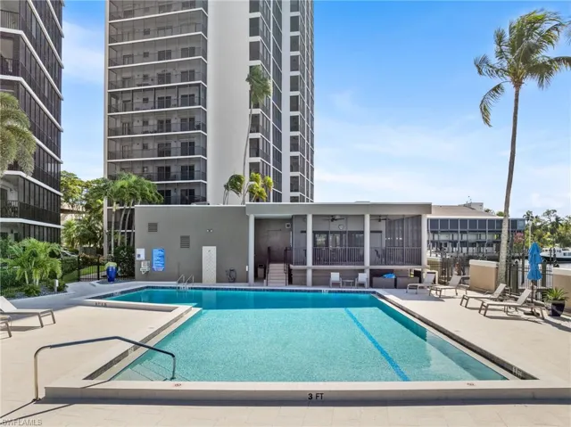 1910  Virginia  AVE, Fort Myers, FL 33901