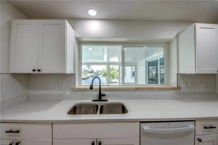 3009 Se 10th Ave, Cape Coral, Florida 33904