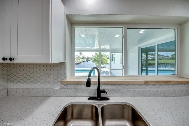 3009 Se 10th Ave, Cape Coral, Florida 33904