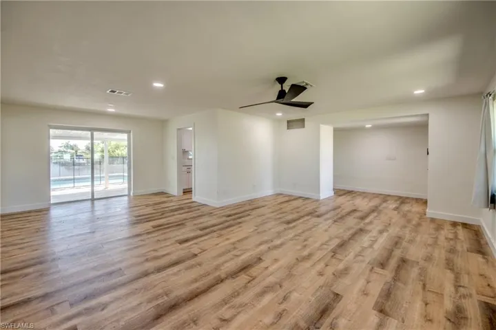 3009 Se 10th Ave, Cape Coral, Florida 33904