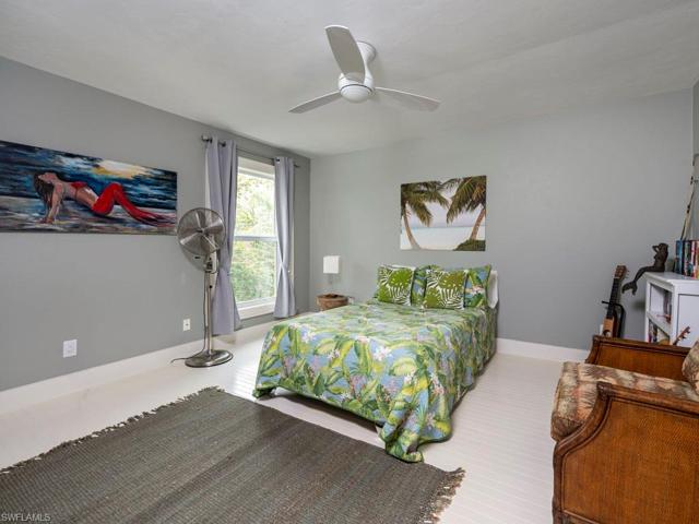 5690 Pine Tree DR, SANIBEL FL 33957