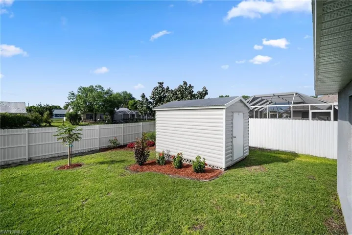 684  Manhattan E ST, Lehigh Acres, FL 33974