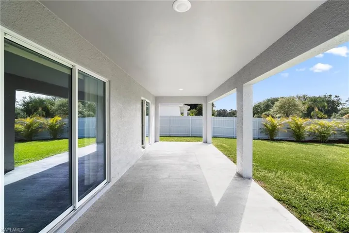684  Manhattan E ST, Lehigh Acres, FL 33974