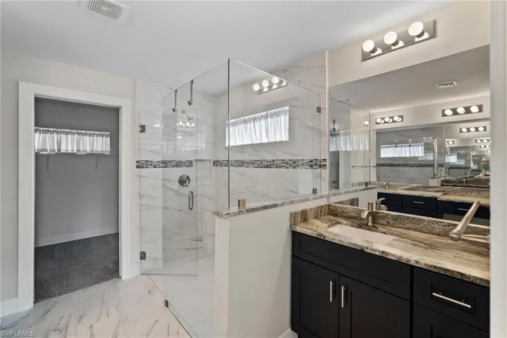684  Manhattan E ST, Lehigh Acres, FL 33974