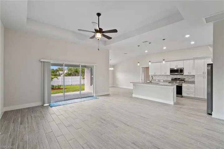 684  Manhattan E ST, Lehigh Acres, FL 33974