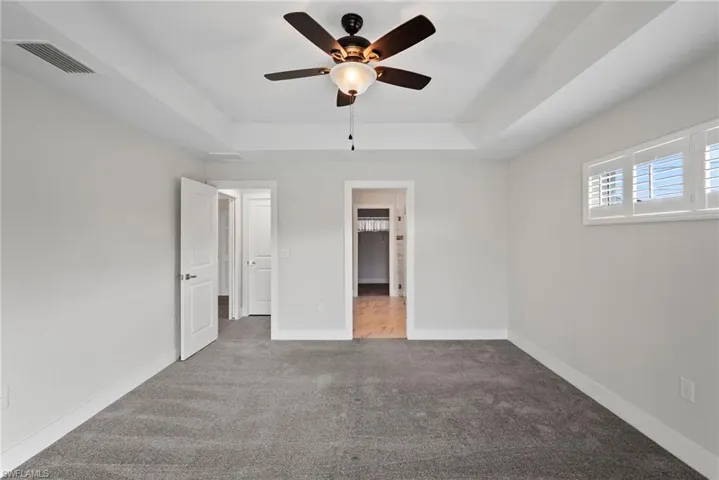 684  Manhattan E ST, Lehigh Acres, FL 33974