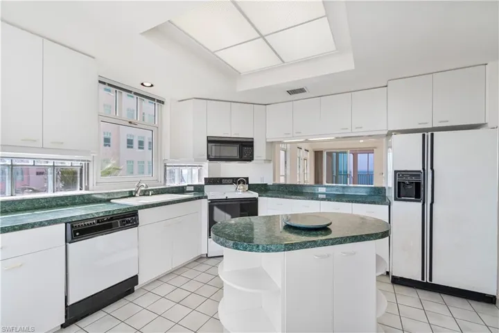 253 Barefoot Beach Blvd 406, Bonita Springs, Florida 34134