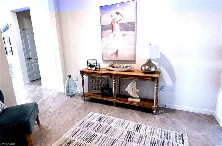 Detailed view of baseboards