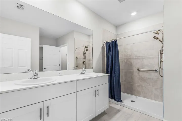 3658 Rolling Water Way, North Fort Myers, Florida 33917