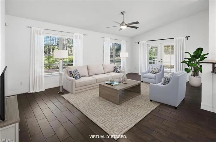3586  Kent  DR, Naples, FL 34112