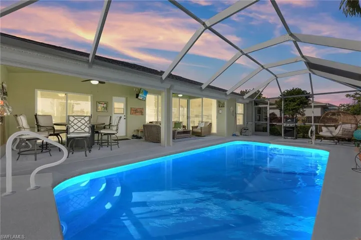 2007 SW 30th ST, CAPE CORAL FL 33914