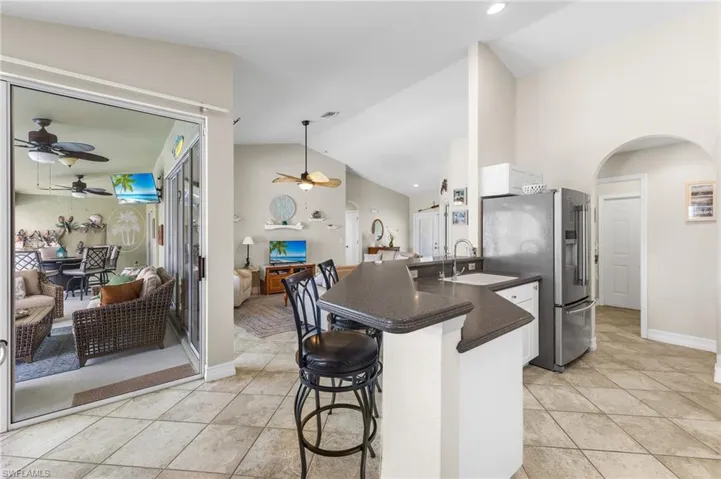 2007 SW 30th ST, CAPE CORAL FL 33914