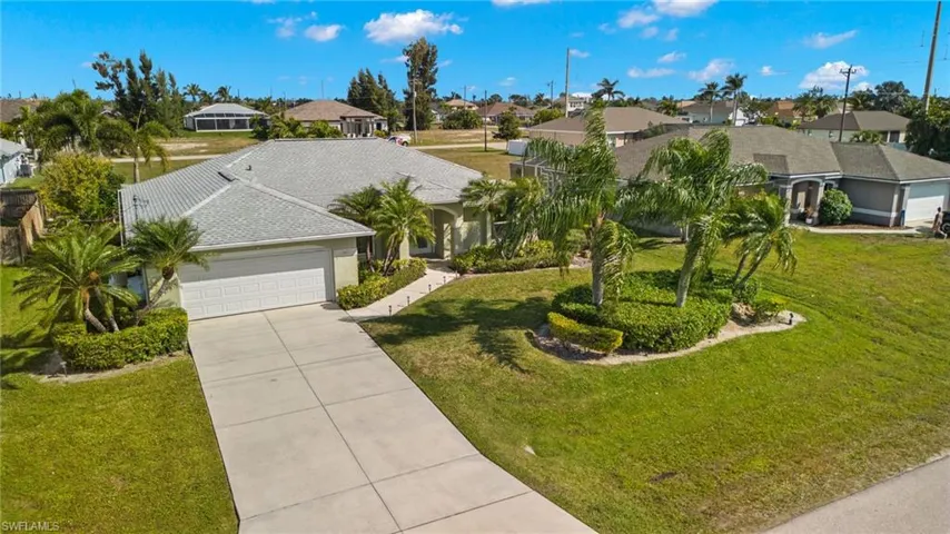 2007 SW 30th ST, CAPE CORAL FL 33914