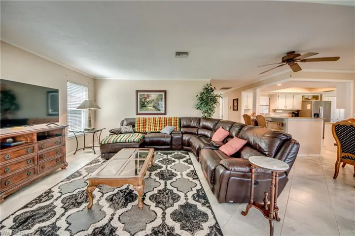 5672 Balkan Ct, Fort Myers Fl 33919