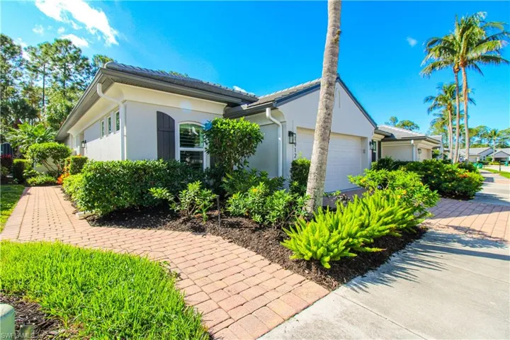 1912 Tarpon Bay Dr N, Naples, Florida 34119
