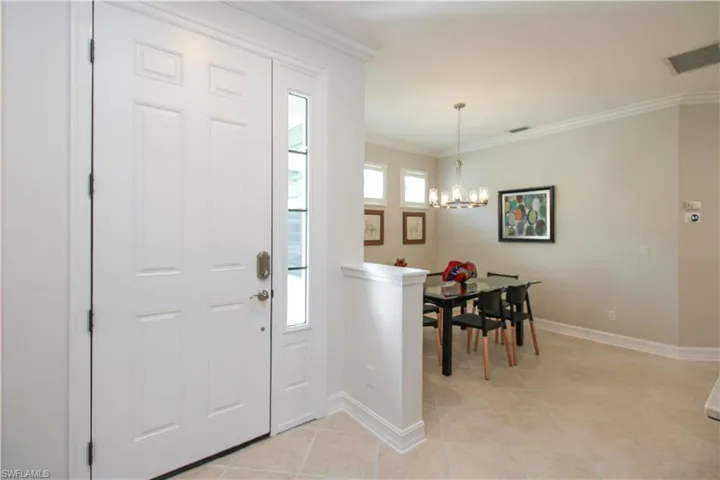 1912 Tarpon Bay Dr N, Naples, Florida 34119