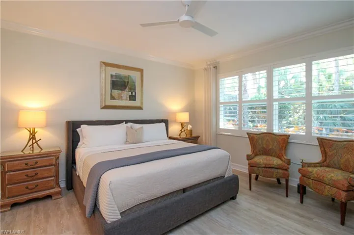 1912 Tarpon Bay Dr N, Naples, Florida 34119