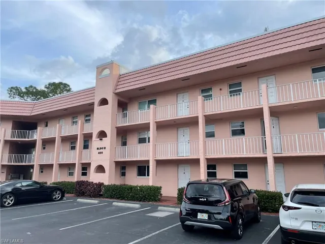 400 Forest Lakes BLVD # 110, NAPLES FL 34105