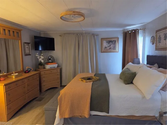 575 Winning Way, North Fort Myers, Florida 33917