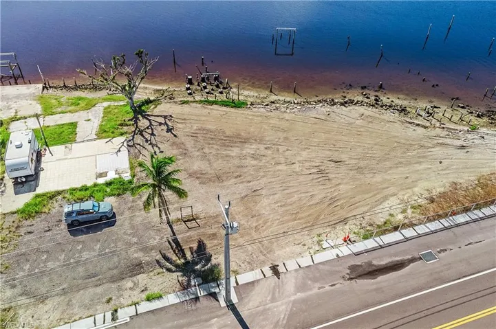 4225-4227 Pine Island Rd Nw, Matlacha, Florida 33993