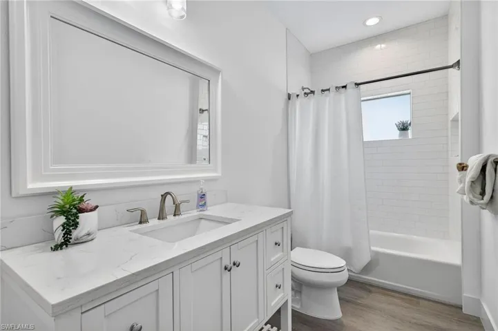 7753 Victoria Cove Ct, Fort Myers, Florida 33908
