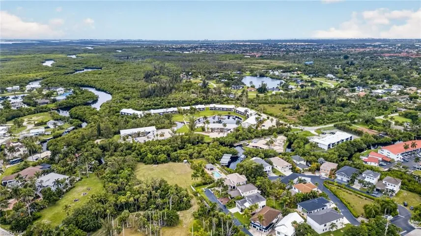 7753 Victoria Cove Ct, Fort Myers, Florida 33908