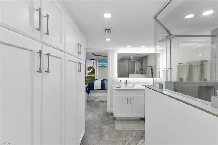 720 Collier Blvd 304, Marco Island, Florida 34145