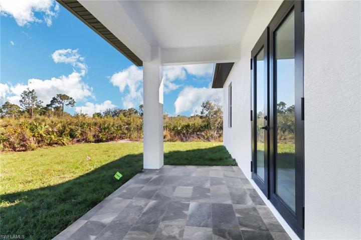 2806  Anita N AVE, Lehigh Acres, FL 33971