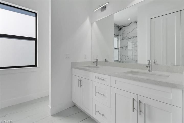 2806  Anita N AVE, Lehigh Acres, FL 33971