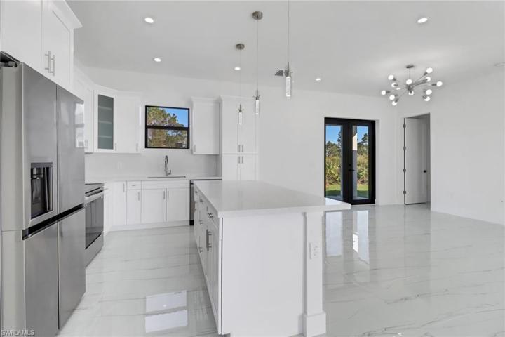 2806  Anita N AVE, Lehigh Acres, FL 33971