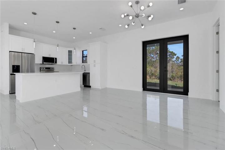 2806  Anita N AVE, Lehigh Acres, FL 33971