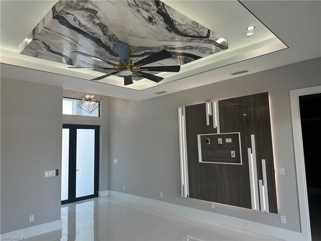 1112 EMBERS PKY W, CAPE CORAL FL 33993