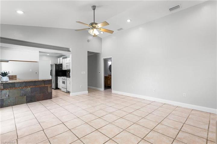 Great Layout for entertaining
