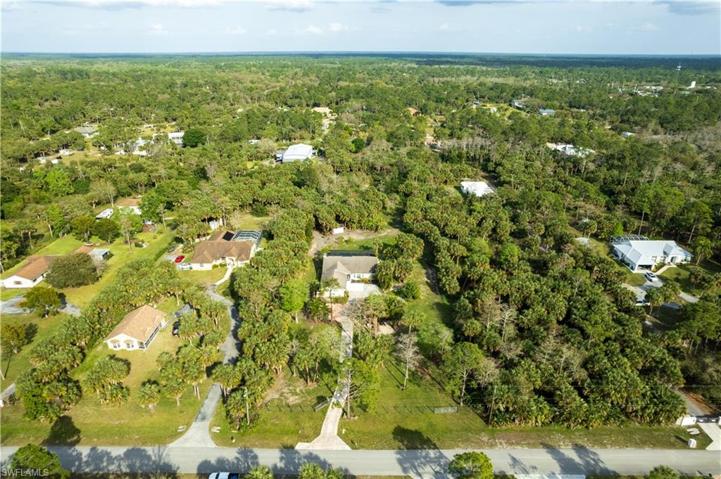 Set on 2.5 Acres