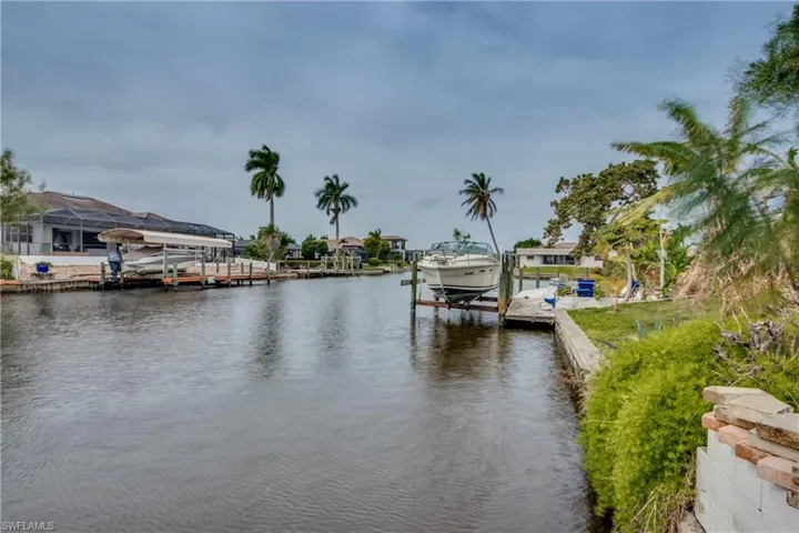 5359 Majestic Ct, Cape Coral, Florida 33904
