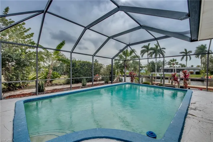 5359 Majestic Ct, Cape Coral, Florida 33904
