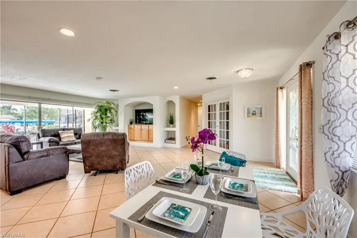 5359 Majestic Ct, Cape Coral, Florida 33904