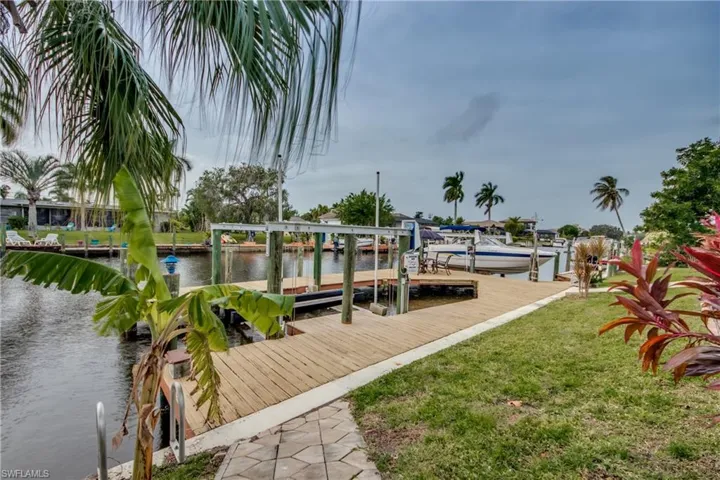5359 Majestic Ct, Cape Coral, Florida 33904