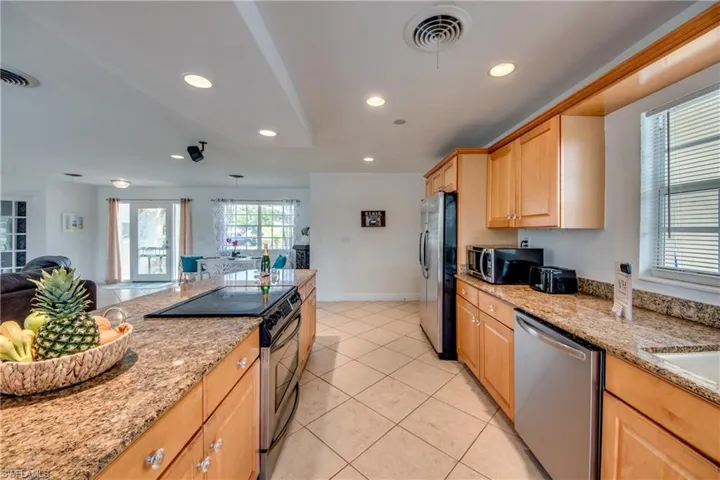 5359 Majestic Ct, Cape Coral, Florida 33904
