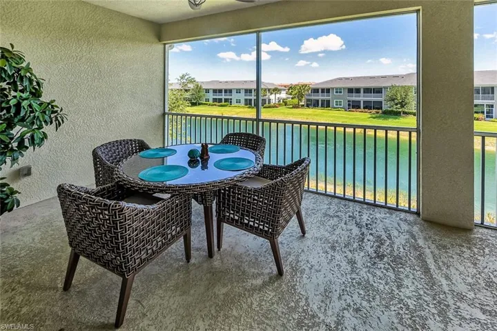 6960 Avalon Cir 807, Naples, Florida 34112