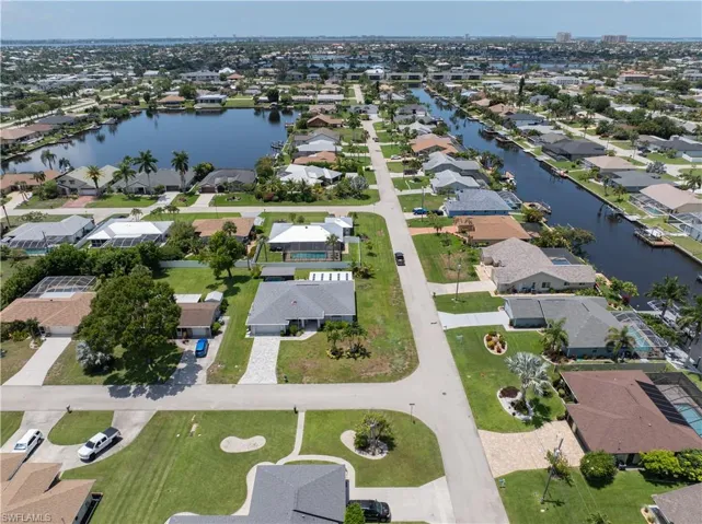 430 Sw 44th Ter, Cape Coral, Florida 33914