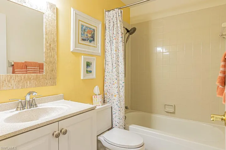 1310  Yesica Ann  CIR, Naples, FL 34110