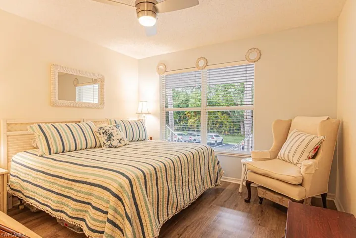 1310  Yesica Ann  CIR, Naples, FL 34110