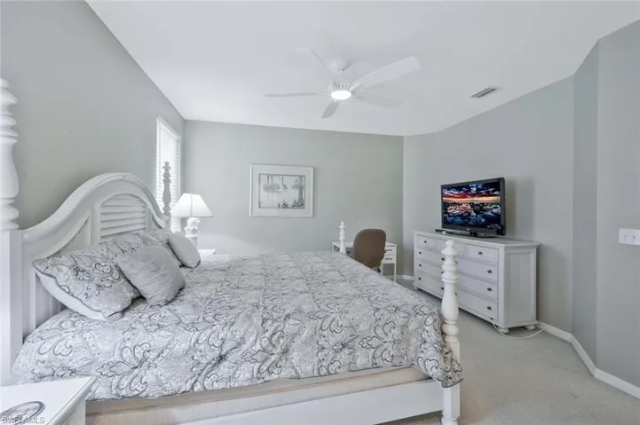 1340 Charleston Square Dr 101, Naples, Florida 34110